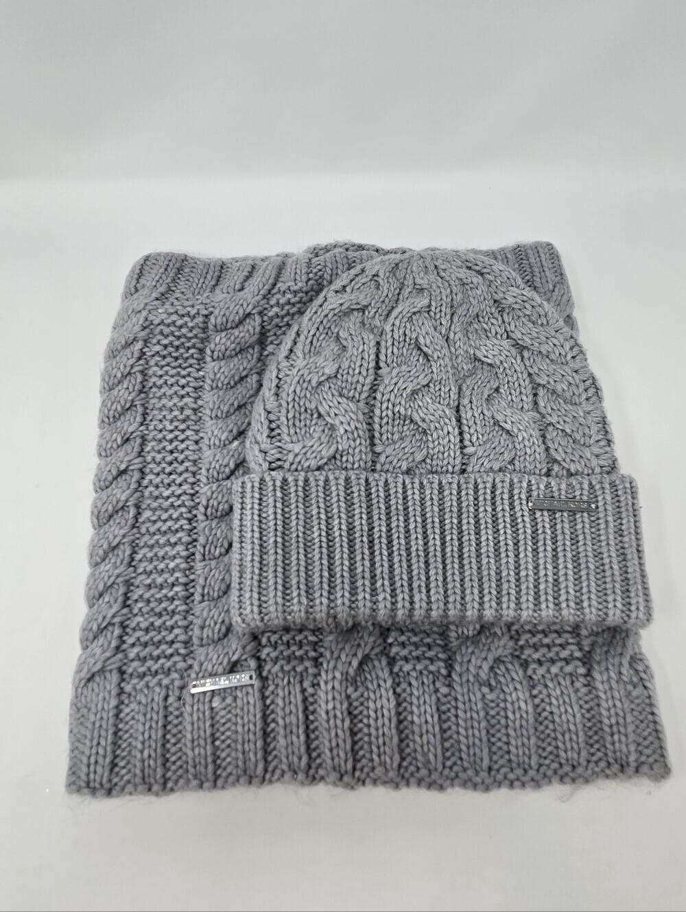 MICHAEL KORS GREY KNITWEAR FLEECE LINED INFINITY SCARF CABLE KNIT BEANIE WOMEN